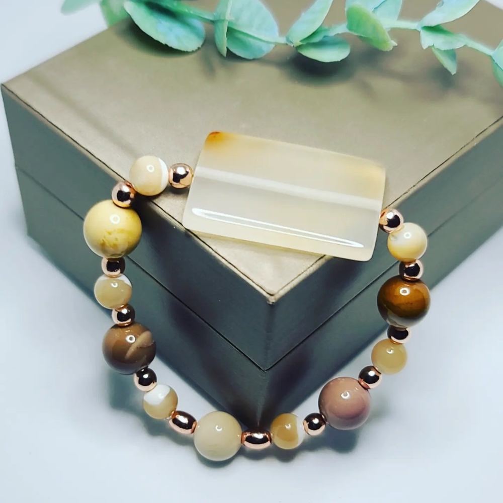 Mookaite Jasper , Agate jasper